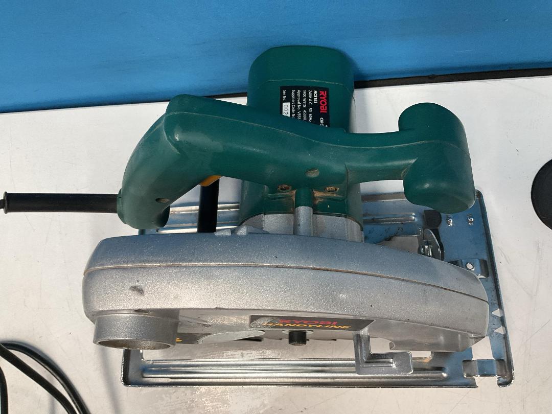 Photo '11' of Ryobi Handyline 185mm Circular Saw - Model HCS185 and 1x Champion Blade