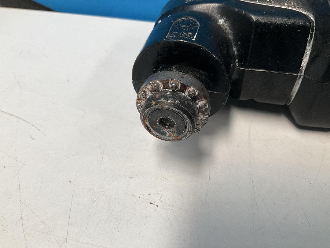 Photo '4' of Makita Multi Tool ( parts only) - Model BTM50  - Skin Only