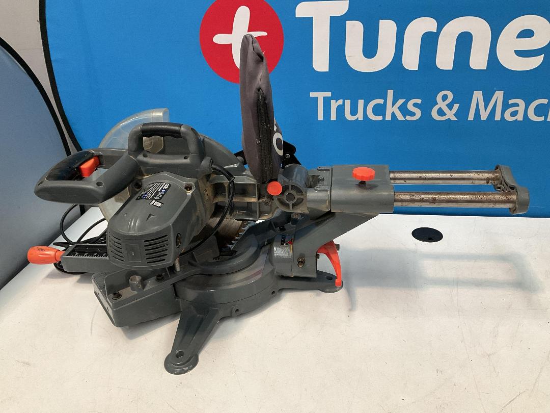 Photo '12' of Ozito 254mm (10”) Sliding Compound Mitre Saw - Model OZSCMS1600WA