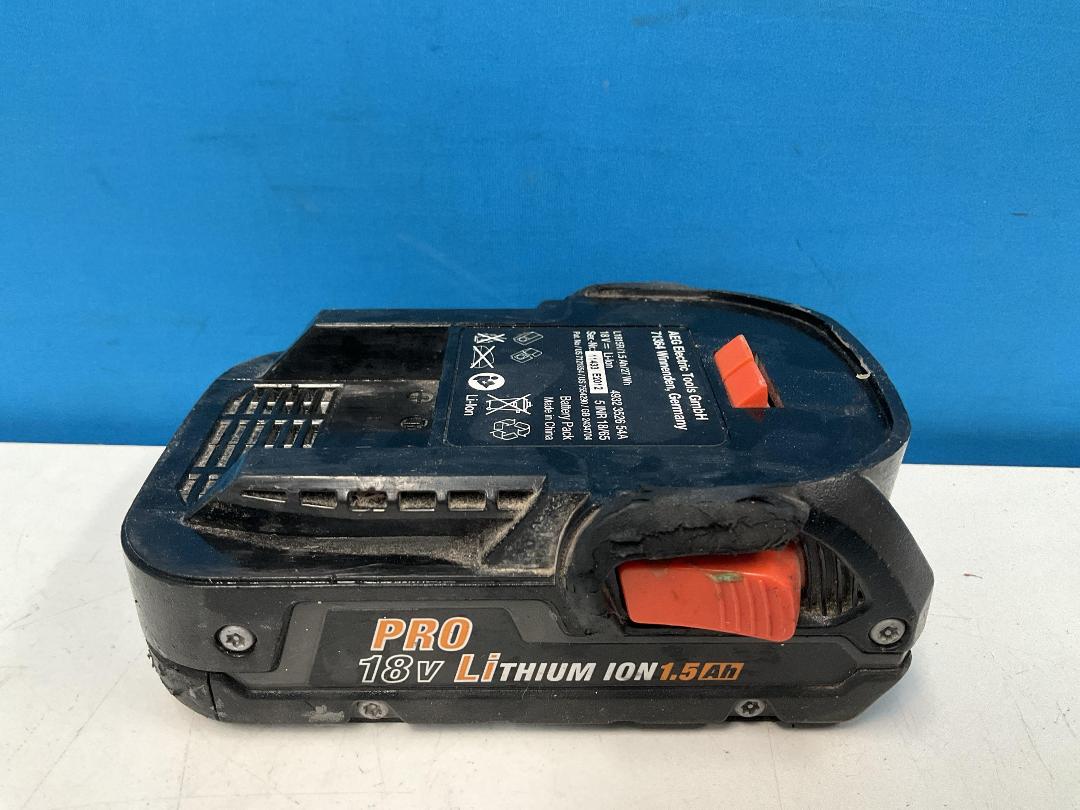 Photo '5' of PRO 18V Lithium ION 1.5Ah Battery - Model L1815R