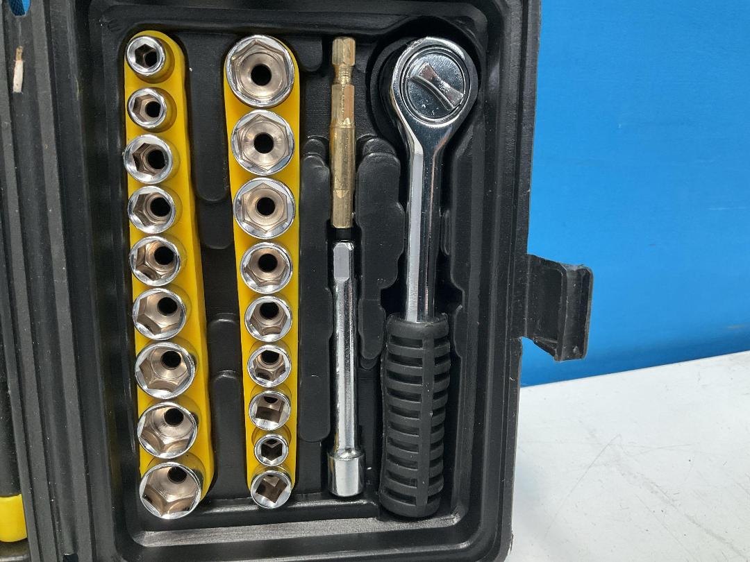 Photo '5' of Socket/Drill Bits or Similar Set