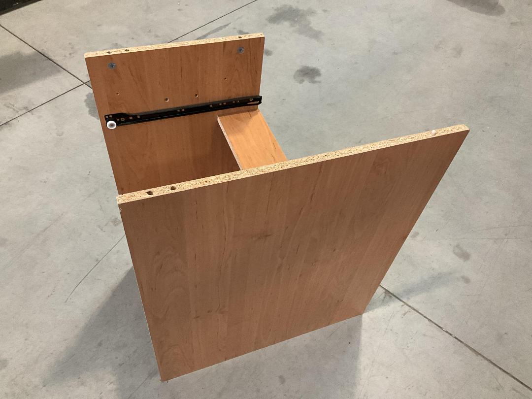 Photo '18' of Various Wooden-Like Incomplete Parts - Table Legs Etc Photo '18' of Various Wooden-Like Incomplete Parts - Table Legs Etc