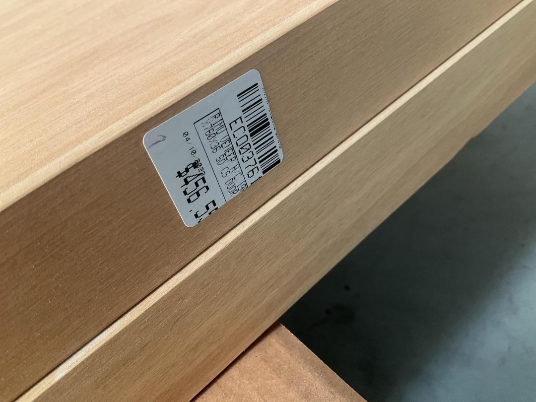 Photo '6' of Rimu Veneer H/C SQ CS Door - 1980x760x36 *RRP $456.55*