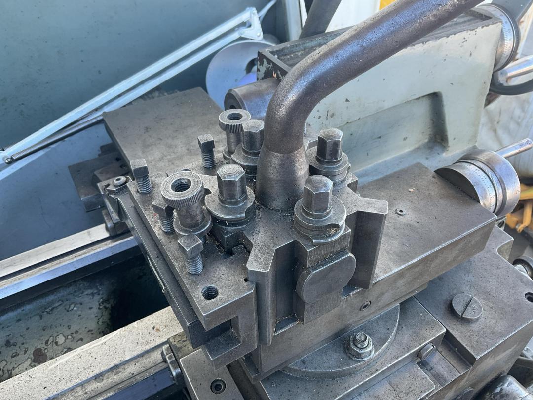 Photo '10' of Colchester - Metal Student 1800 Lathe Photo '10' of Colchester - Metal Student 1800 Lathe