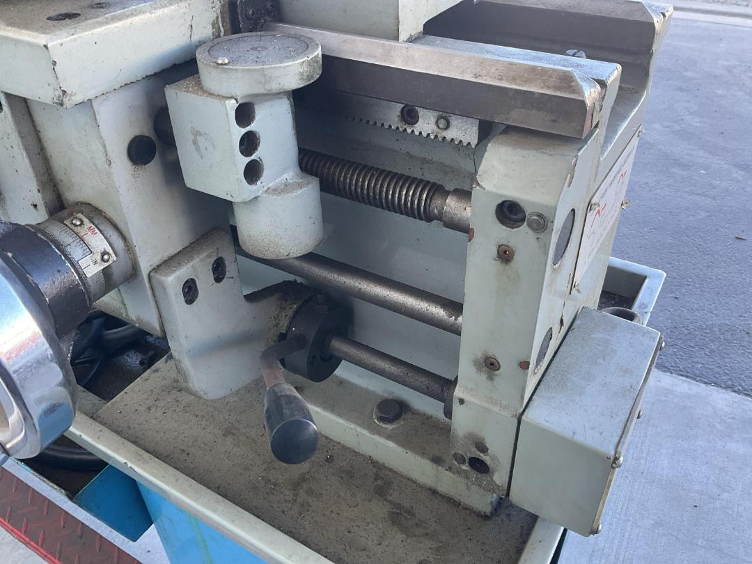 Photo '11' of LUXCUT - 6236X1000 Metal Lathe w/ Coolant Feed Photo '11' of LUXCUT - 6236X1000 Metal Lathe w/ Coolant Feed