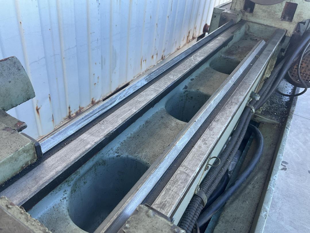 Photo '15' of LUXCUT - 6236X1000 Metal Lathe w/ Coolant Feed Photo '15' of LUXCUT - 6236X1000 Metal Lathe w/ Coolant Feed