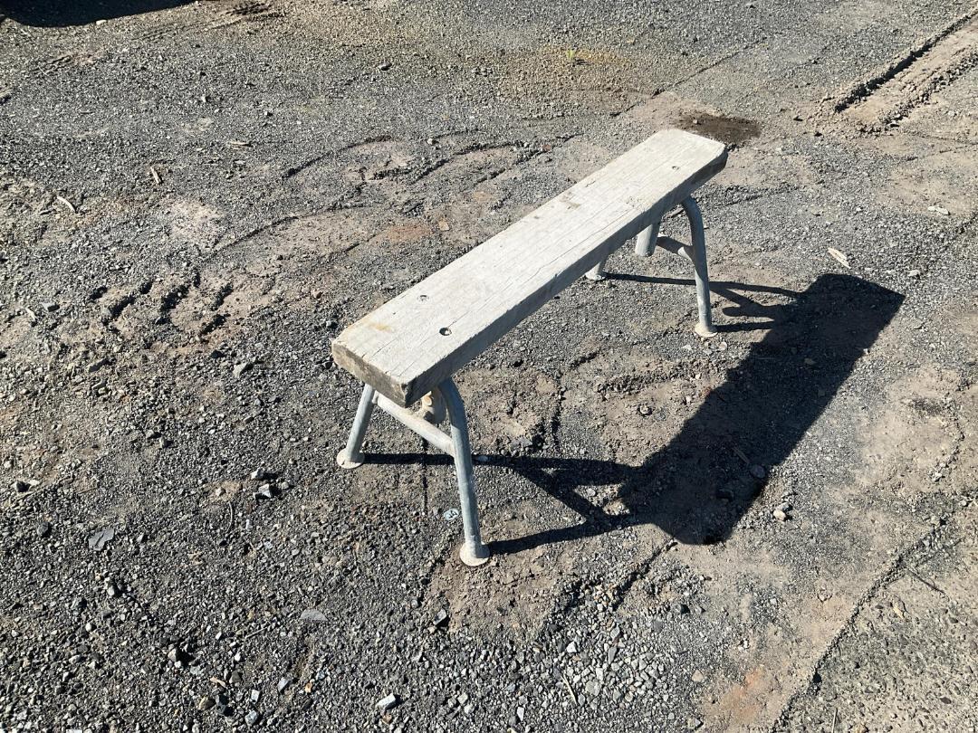 Photo '6' of Saw Horse