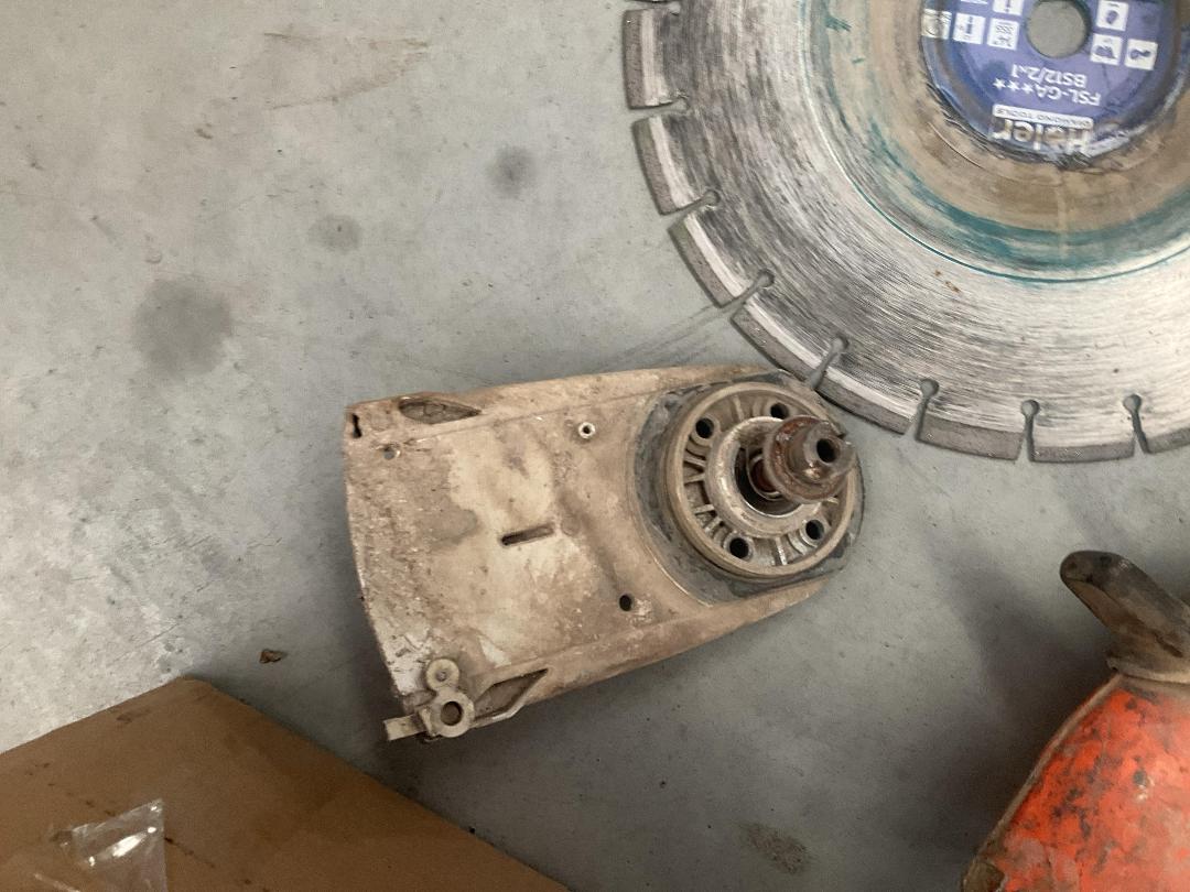 Photo '10' of Stihl TS700 Concrete Saw - Parts Only Photo '10' of Stihl TS700 Concrete Saw - Parts Only