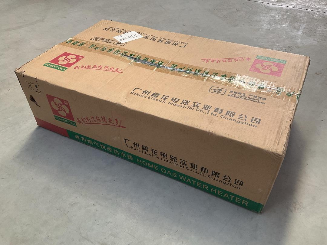 Photo '2' of 24kW Home Gas Water Heater / Califont