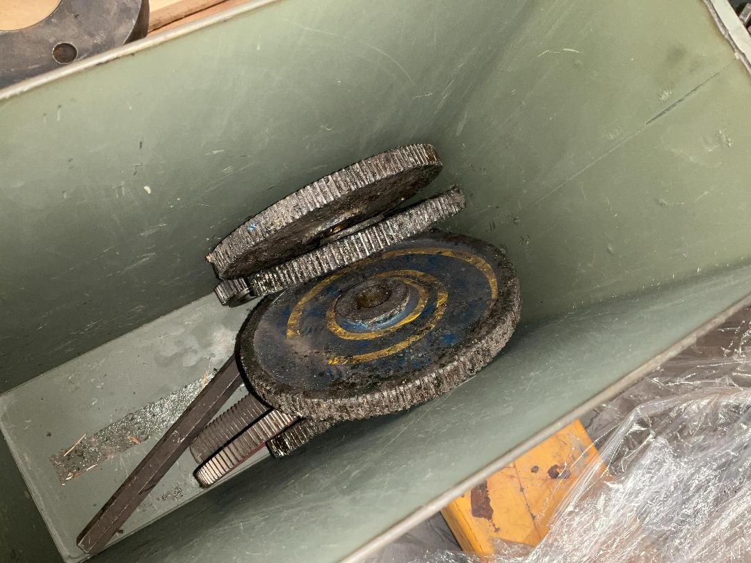 Photo '2' of Industrial Lathe Accessories - 4 Jaw Chuck , Steady Rest , Flat Plate Etc Photo '2' of Industrial Lathe Accessories - 4 Jaw Chuck , Steady Rest , Flat Plate Etc