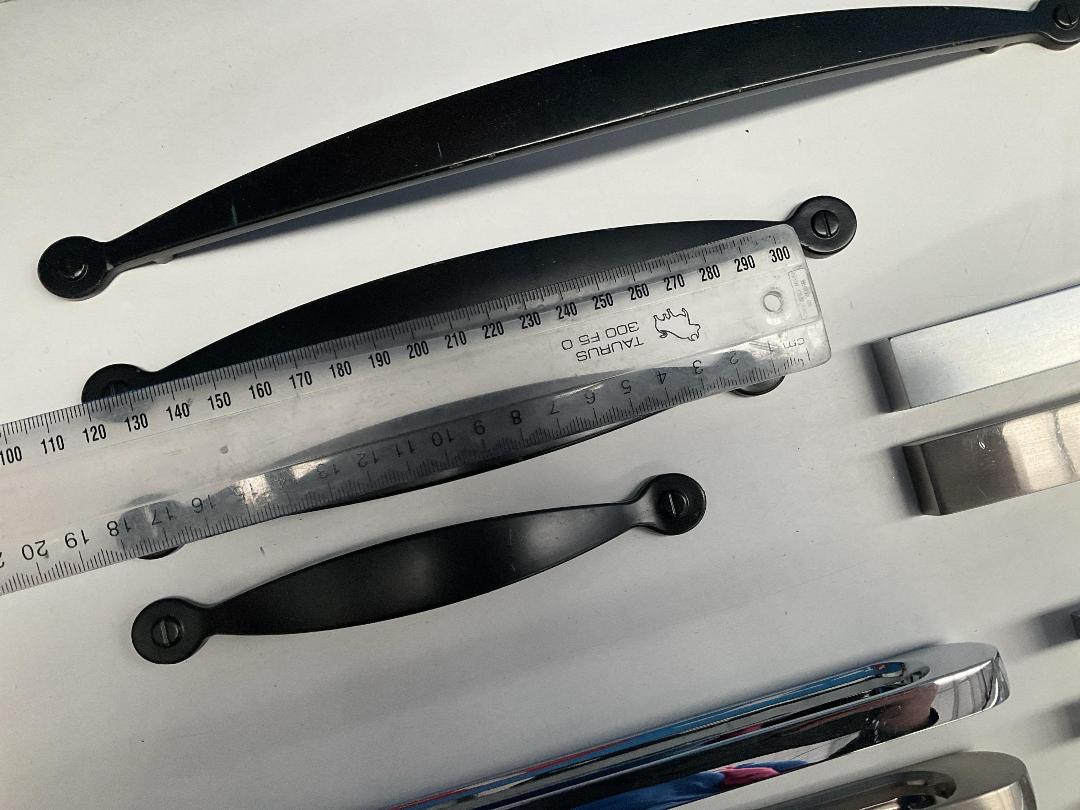 Photo '8' of Modern Aesthetic Style Door / Cupboard Handles Photo '8' of Modern Aesthetic Style Door / Cupboard Handles