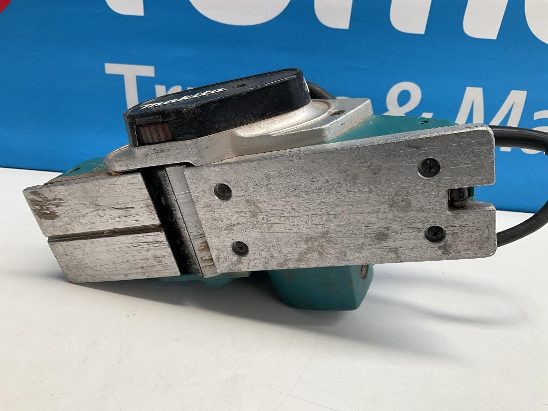 Photo '6' of Makita - 82mm 850W Planer