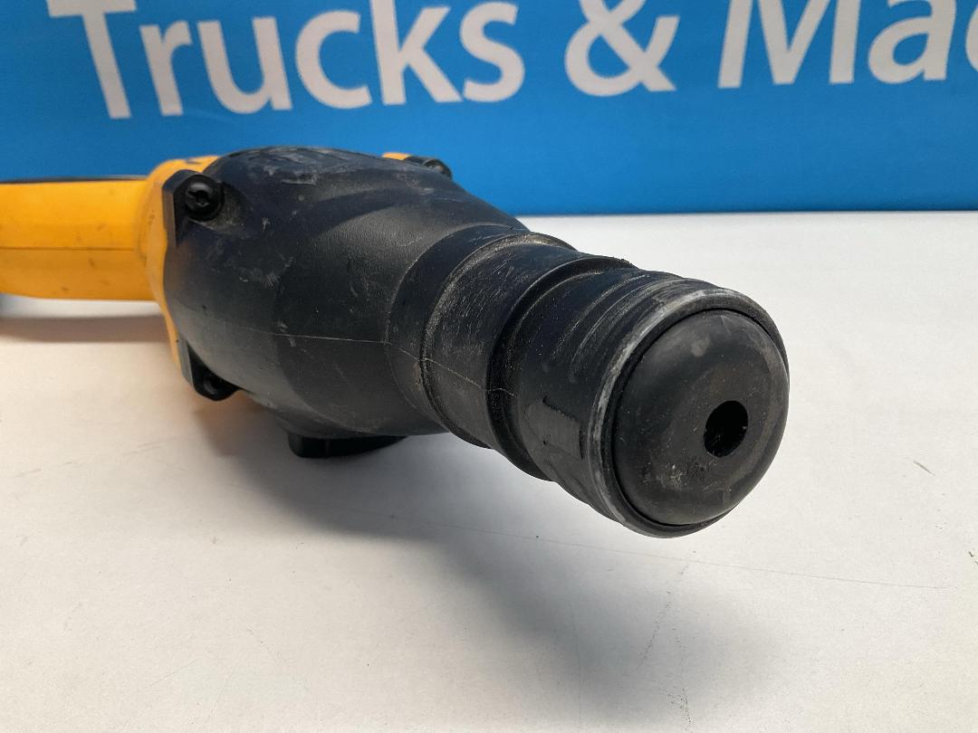 Photo '6' of DeWALT - 18V XR Brushless 26mm SDS-Plus Hammer Drill (Skin Only)