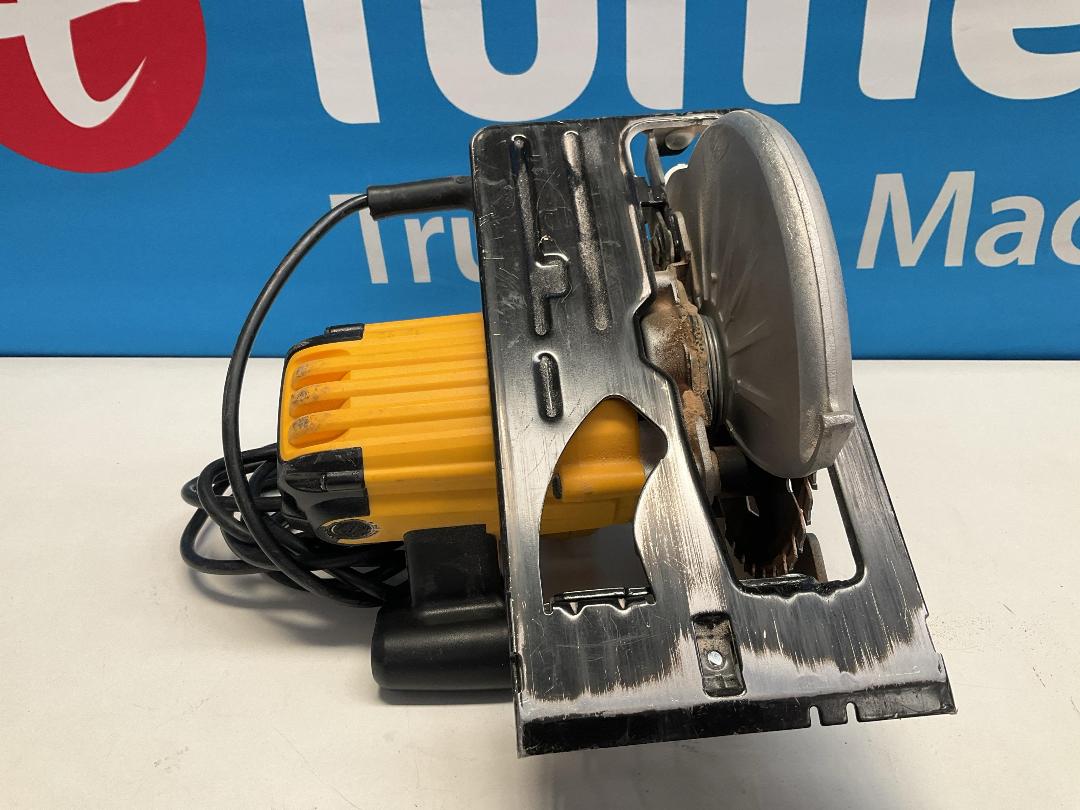 Photo '7' of DeWALT - 184mm Circular Saw