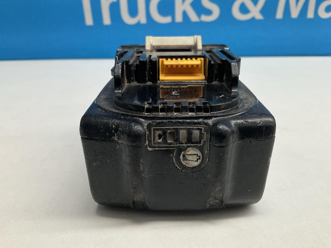 Photo '4' of Makita - 18V Li-Ion Battery Pack 5.0aH