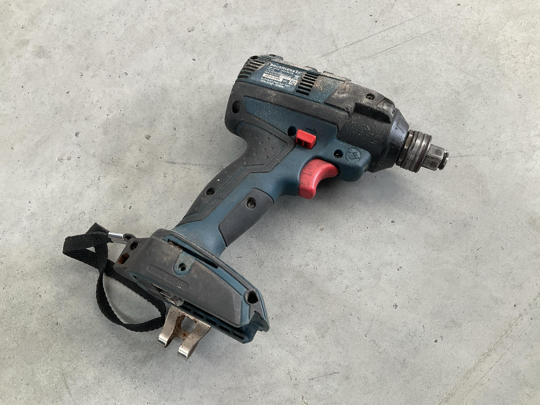 Photo '3' of Bosch Toolbox w/ Power Tools , Battery & Charger