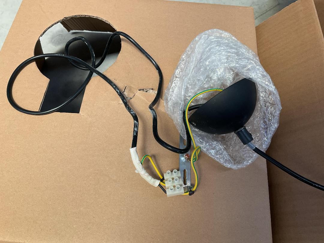 Photo '4' of Orange / Black Lighting Fixture Photo '4' of Orange / Black Lighting Fixture