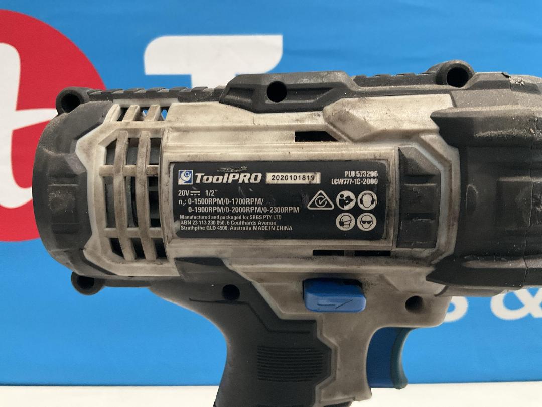 Photo '4' of TOOLPRO - 20V 1/2"Impact Wrench & 4.0aH Battery Pack