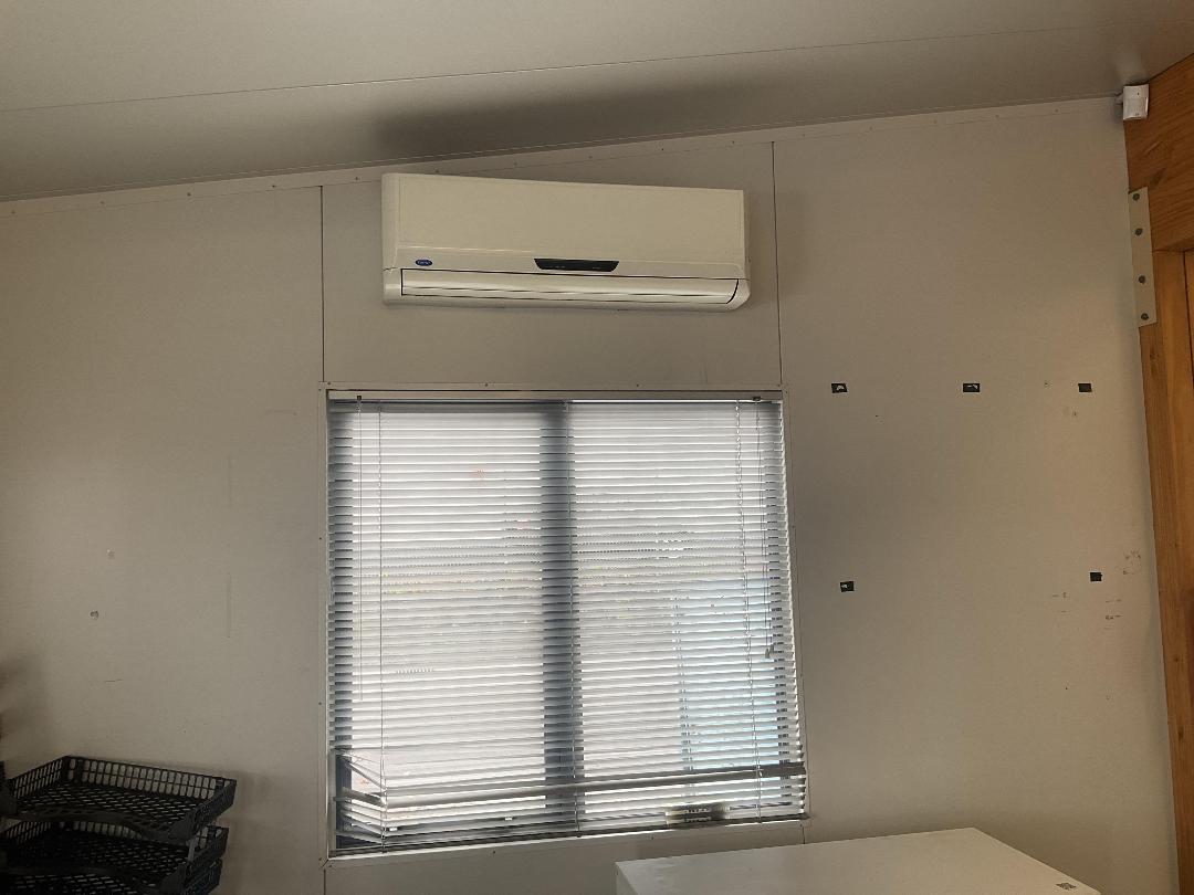 Photo '14' of Large Portacom with AC units