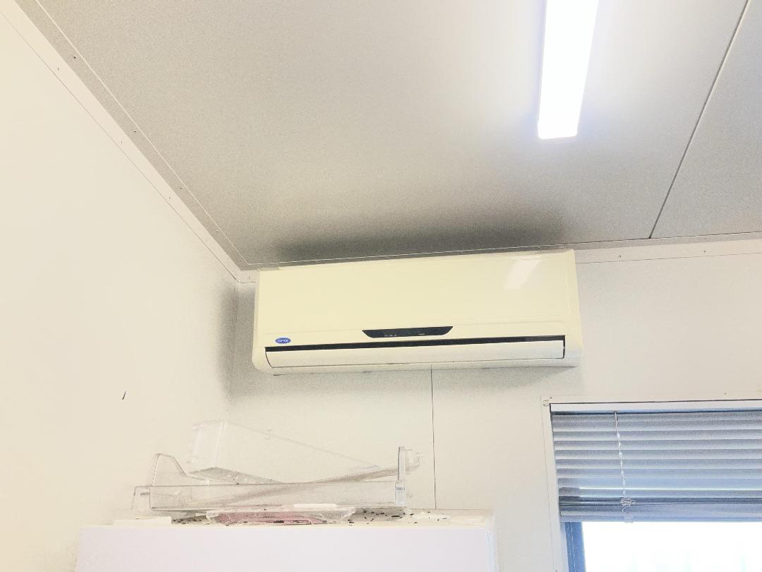 Photo '18' of Large Portacom with AC units