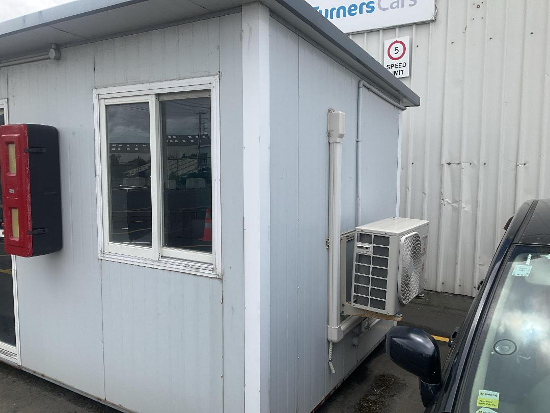 Photo '4' of Small Portacom with AC unit