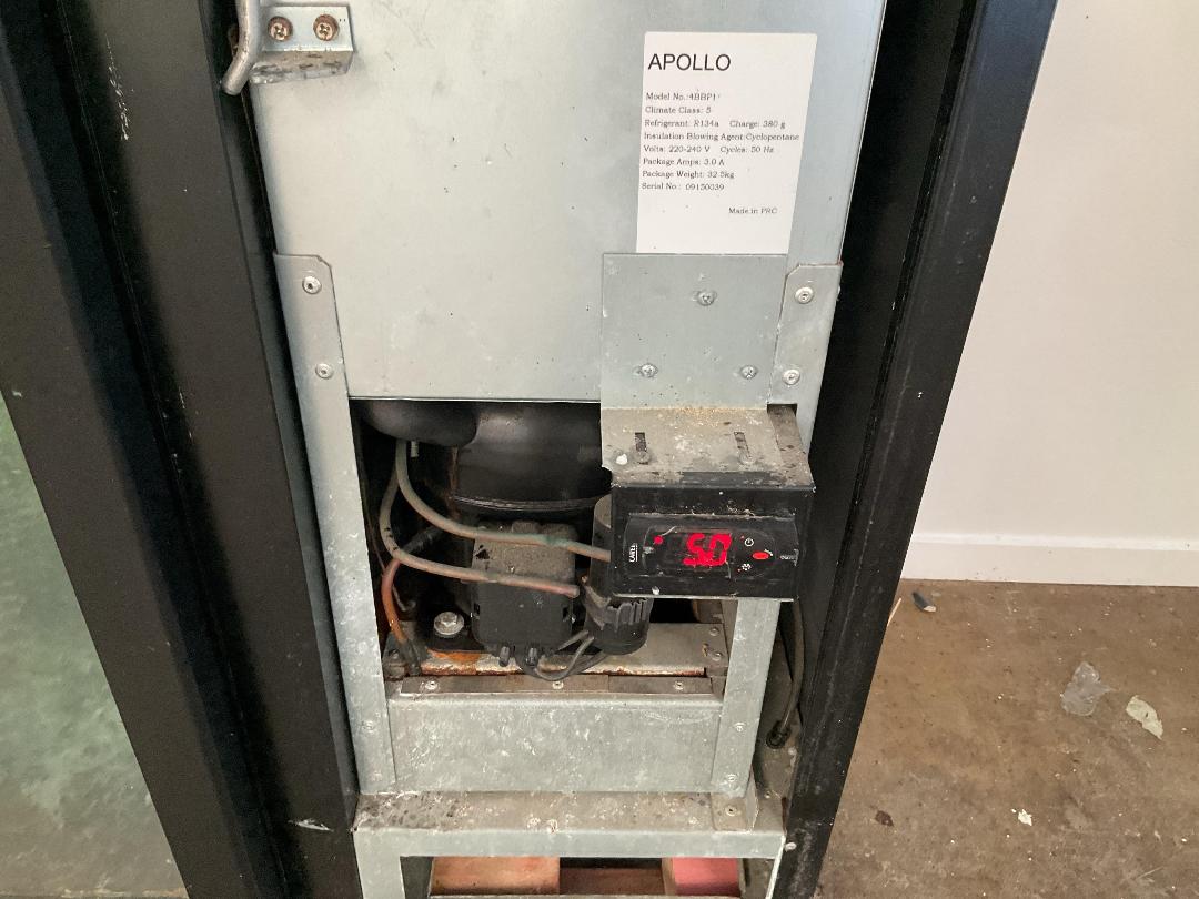 Photo '4' of Apollo bench refrigerator