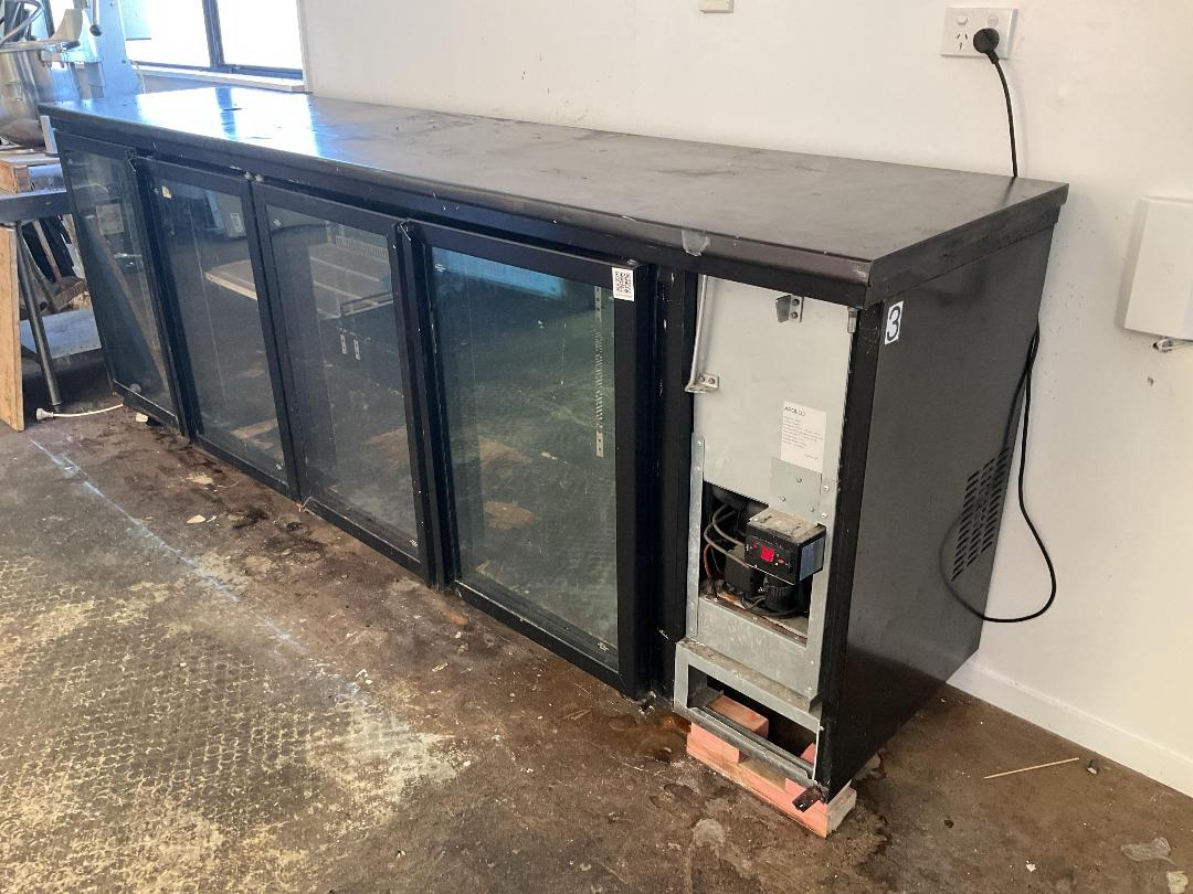 Photo '3' of Apollo bench refrigerator