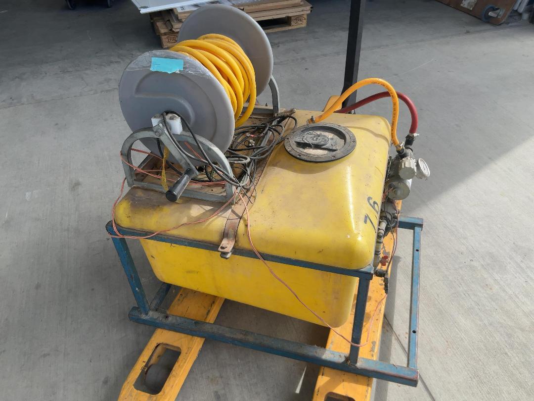 Photo '2' of CDAX 130L Spray Unit