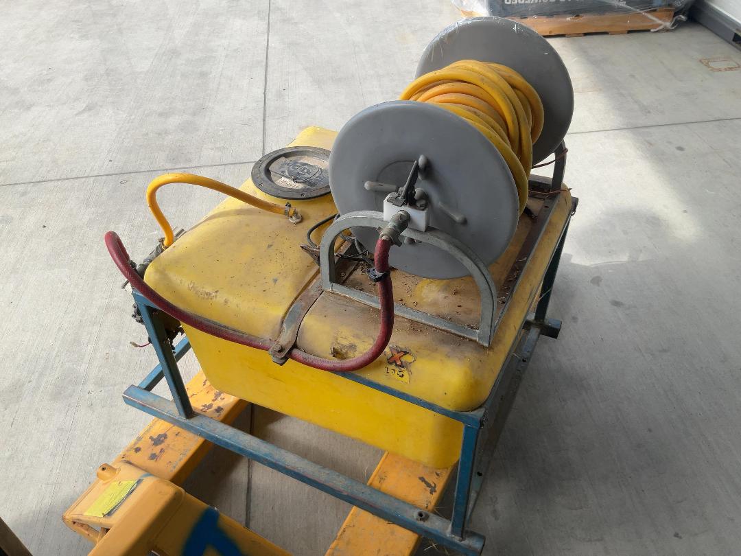 Photo '4' of CDAX 130L Spray Unit