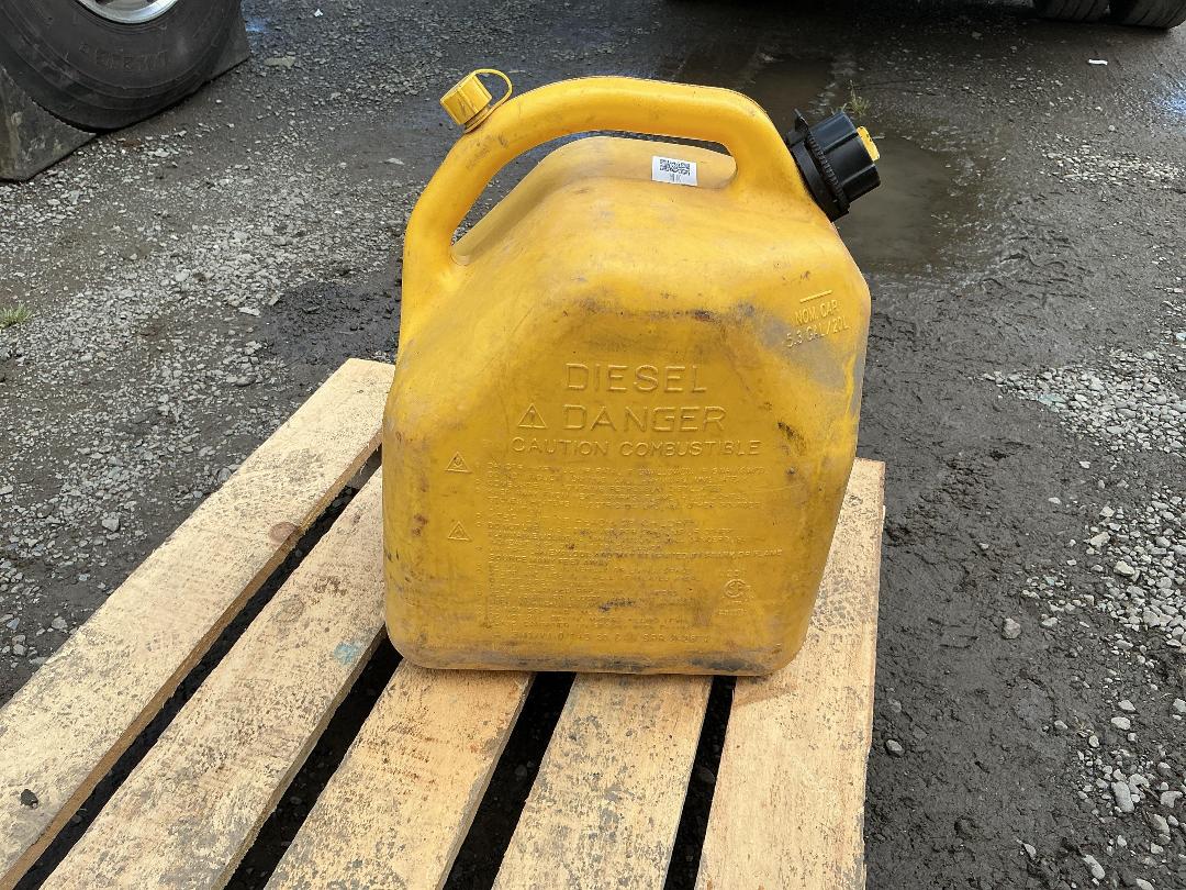 Photo '2' of Diesel Canister