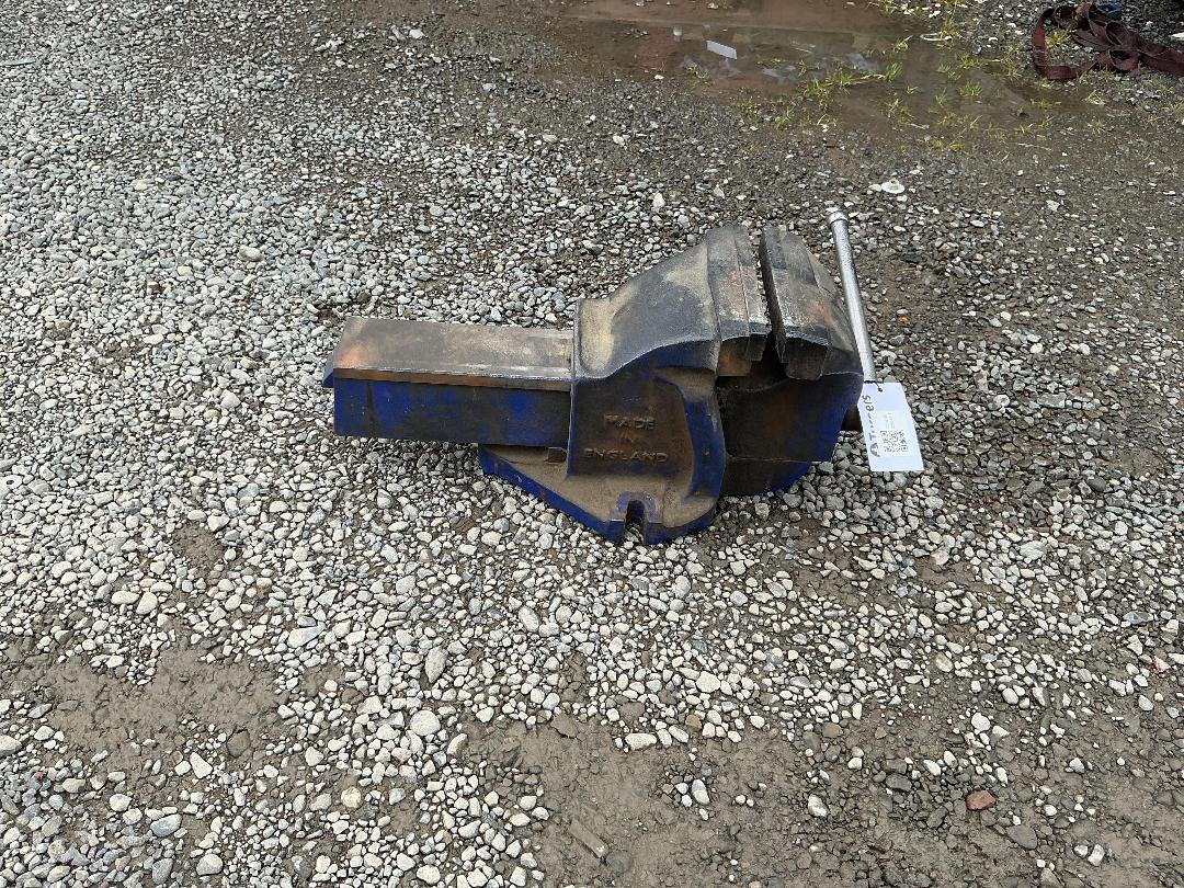 Photo '2' of Record Vice Clamp