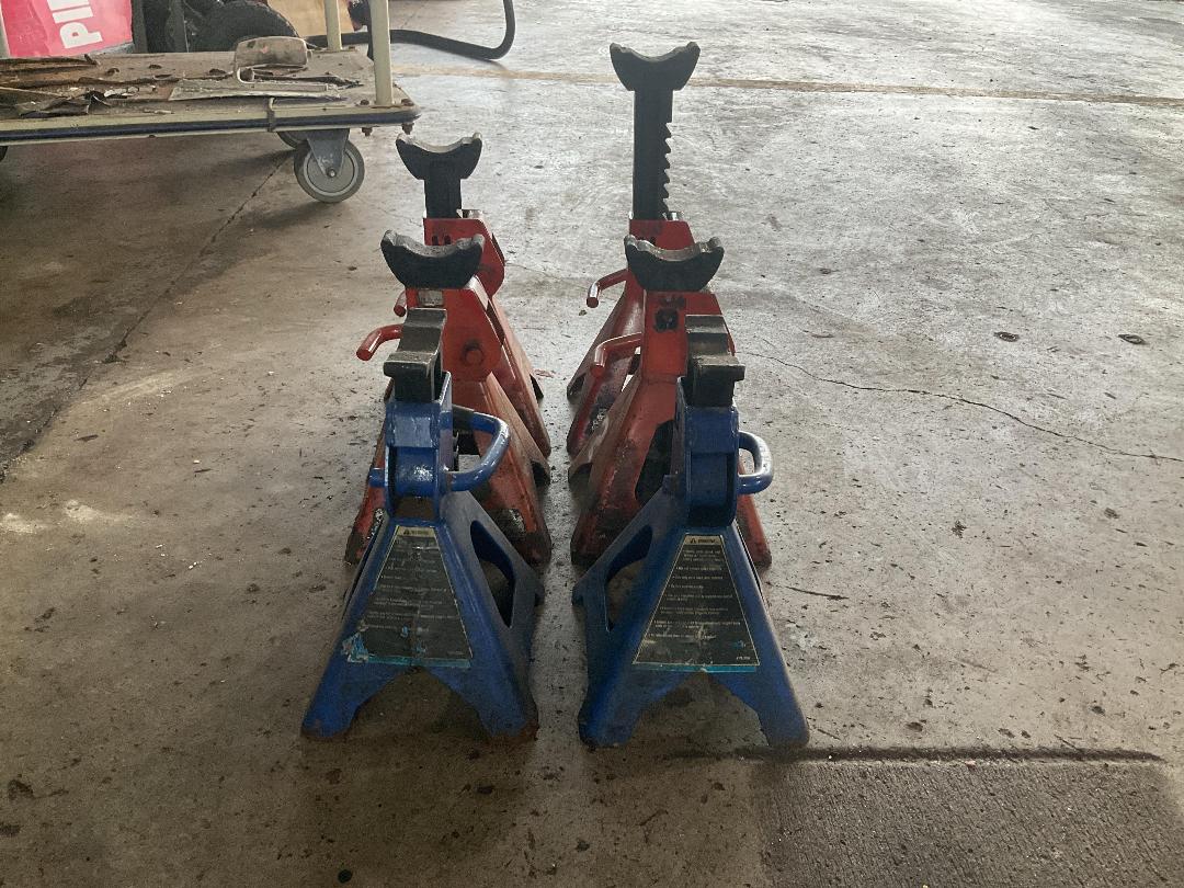 Photo '3' of 6x Jack Stands Photo '3' of 6x Jack Stands