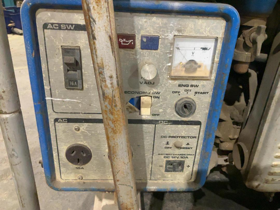 Photo '5' of Yamaha EF5000E generator