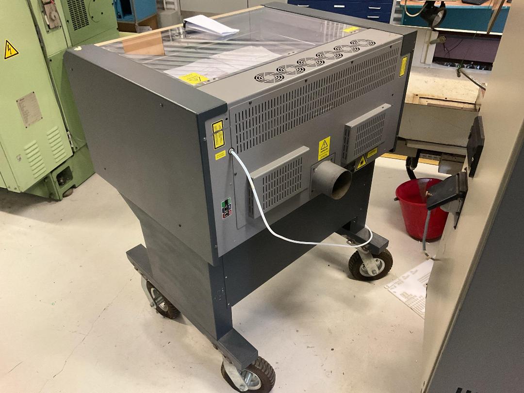 Photo '3' of Epilog Helix Laser cutter Photo '3' of Epilog Helix Laser cutter