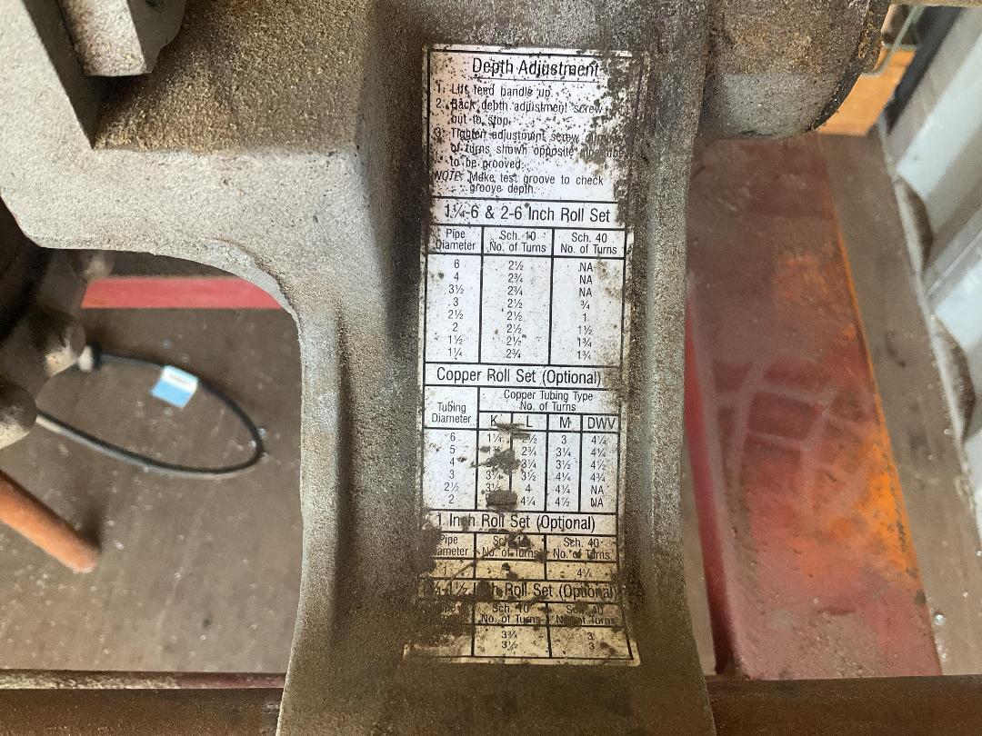 Photo '3' of Ridgid 300 Pipe Threading Machine