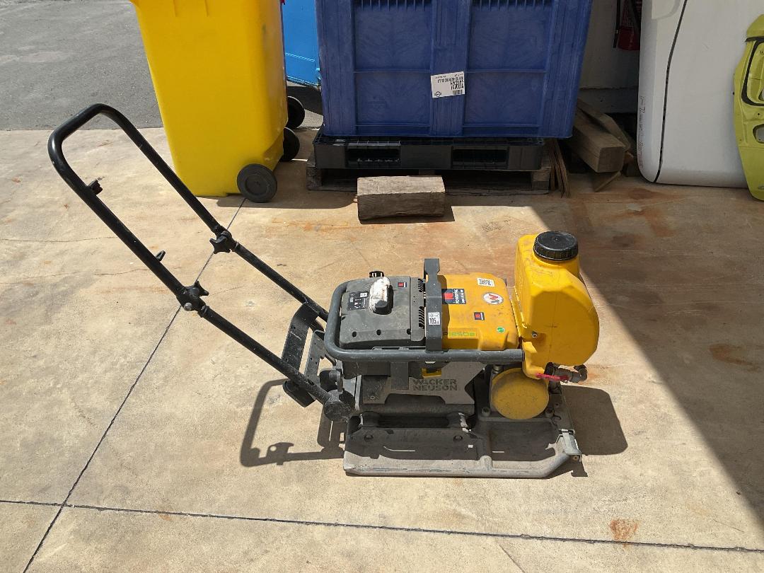 Photo '2' of Wacker Neuson Battery-Powered Plate Compactor