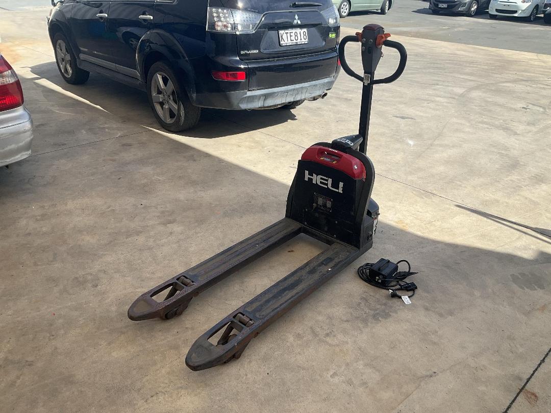 Photo '5' of Heli Electric Pallet Jack
