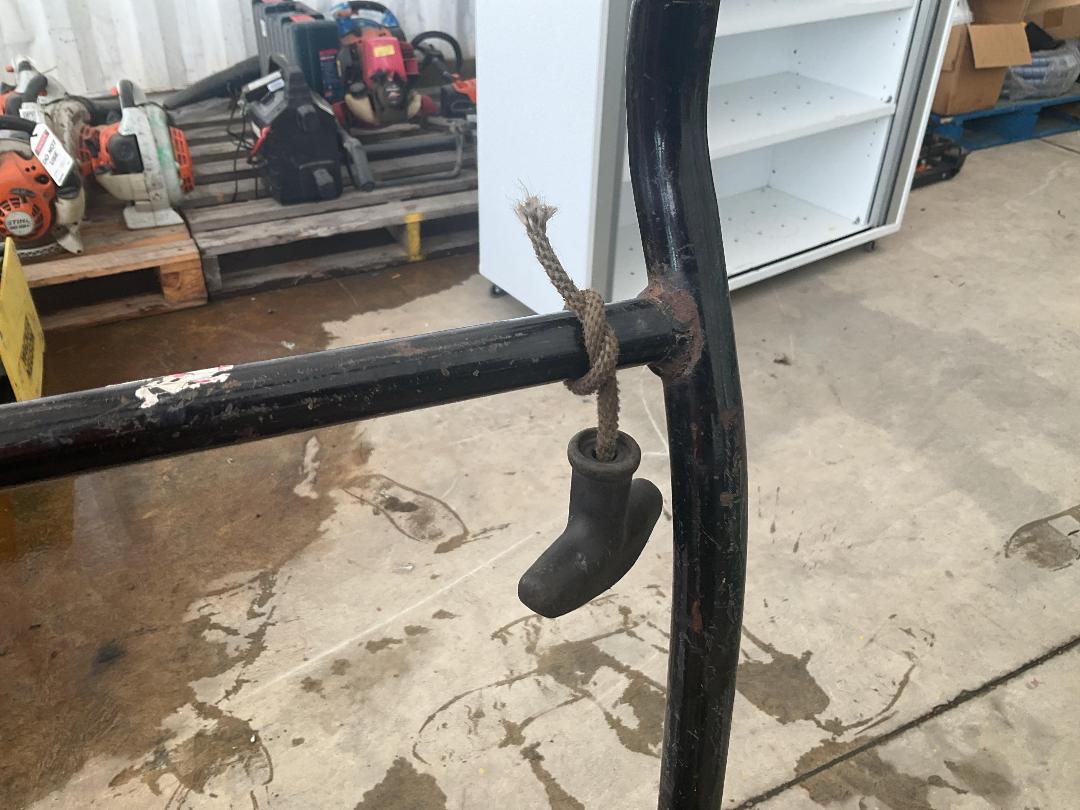 Photo '7' of Mikasa Plate Compactor