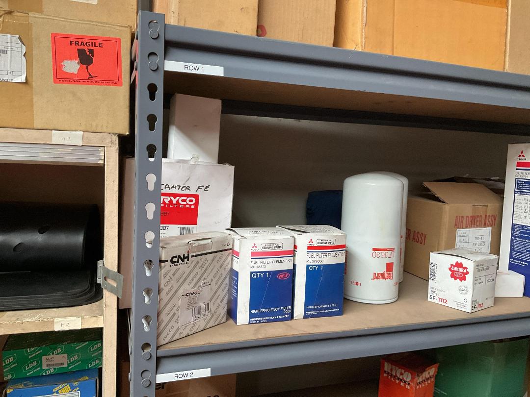 Photo '6' of 5 Tier Shelving Unit