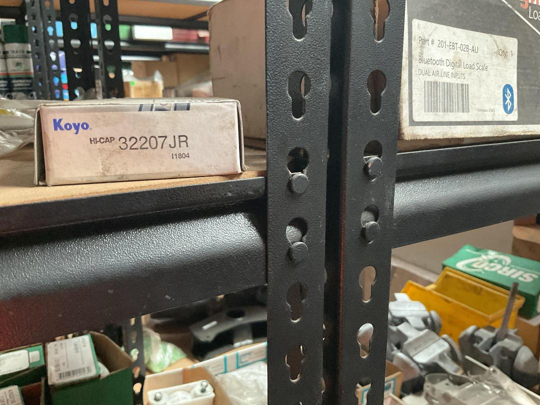 Photo '4' of 5 Tier Shelving Units (2x)