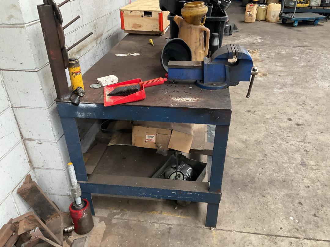 Photo '3' of Workshop Bench & Vice