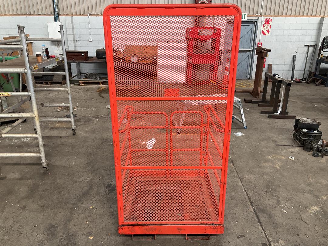 Photo '5' of Forklift Access Safety Platform