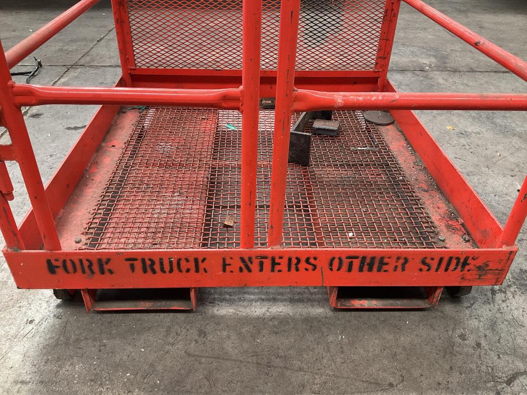 Photo '2' of Forklift Access Safety Platform