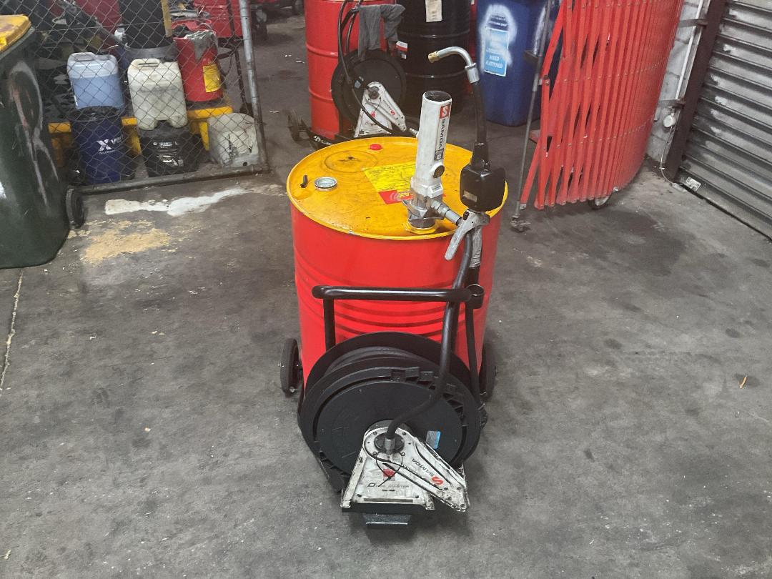 Photo '3' of Workshop Fluid Dispensing Pump Setup - Mobile Drum System