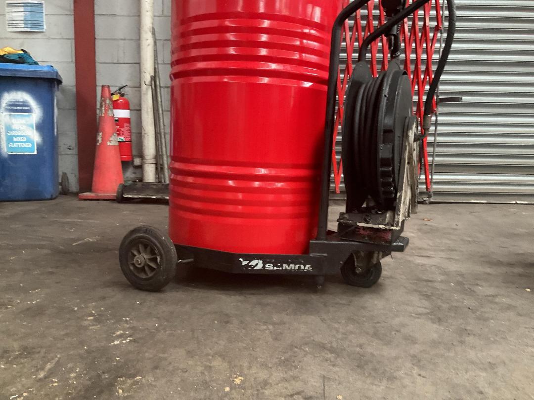 Photo '4' of Workshop Fluid Dispensing Pump Setup - Mobile Drum System