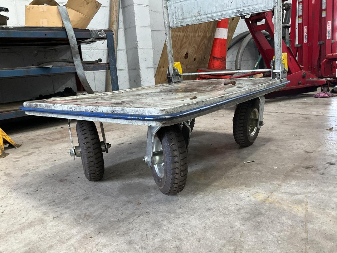 Photo '3' of Workshop Trolley Photo '3' of Workshop Trolley