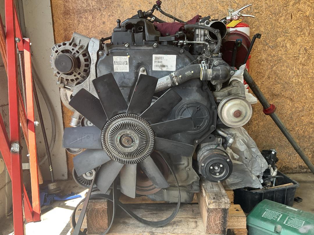 Photo '5' of Truck Engine