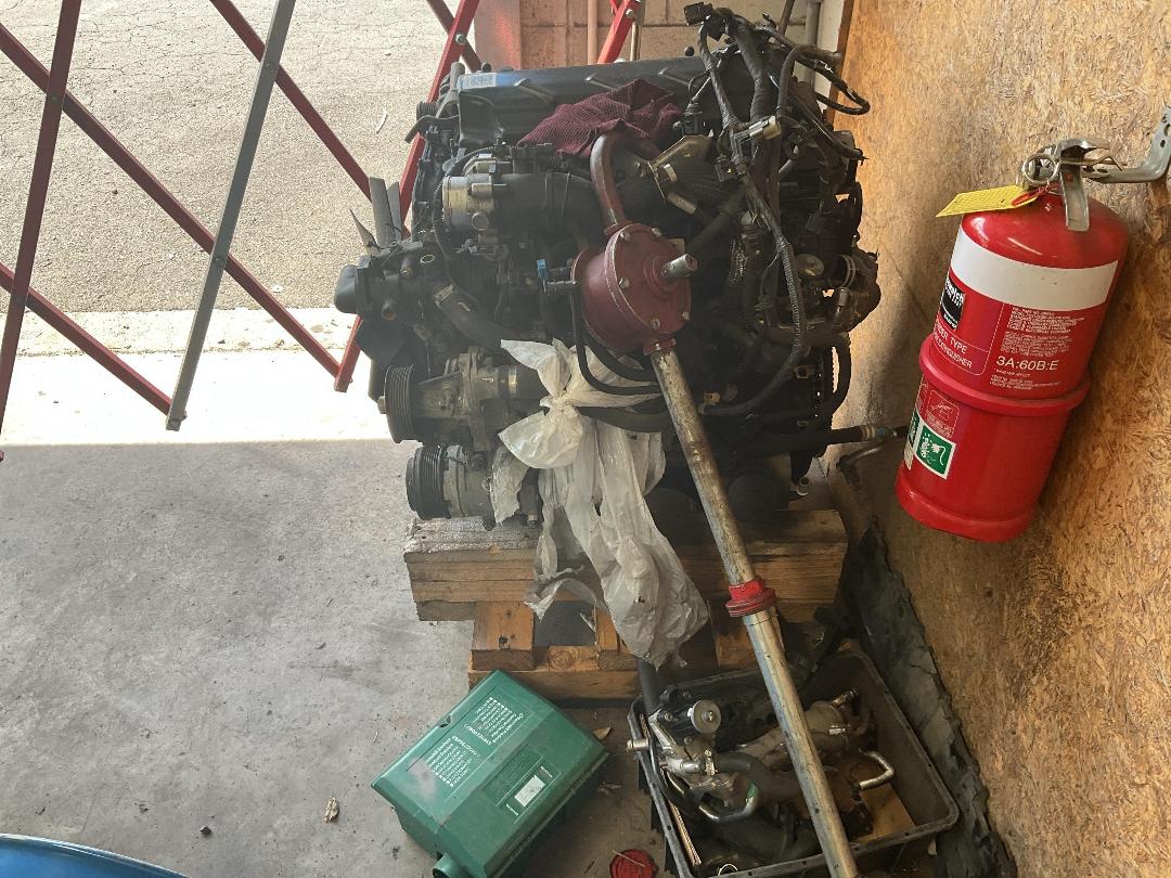 Photo '3' of Truck Engine