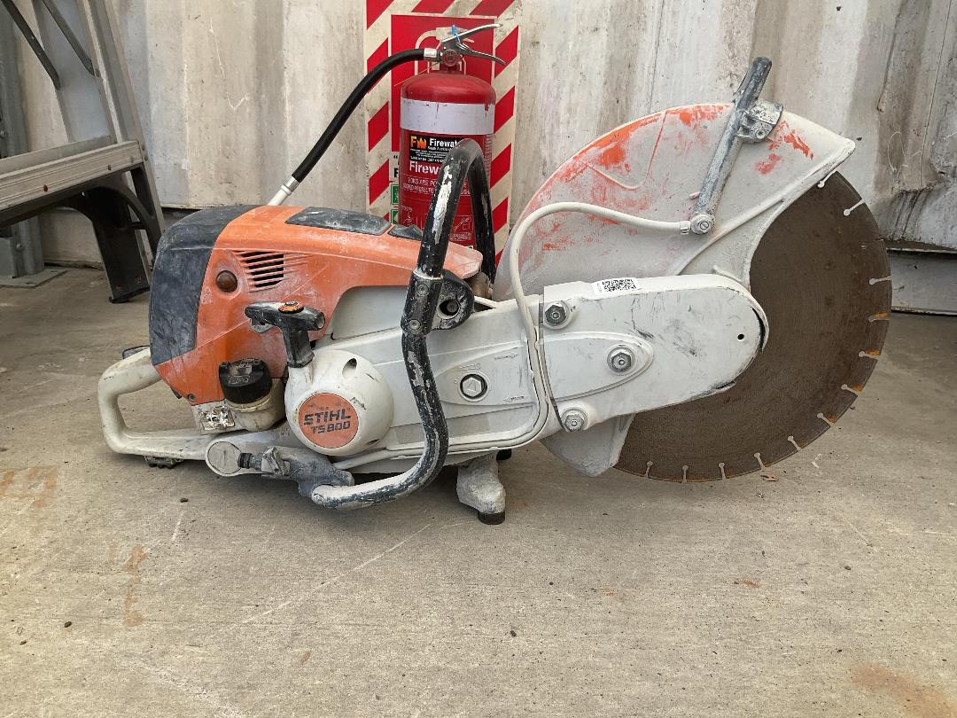 Photo '2' of STIHL Concrete Cutter