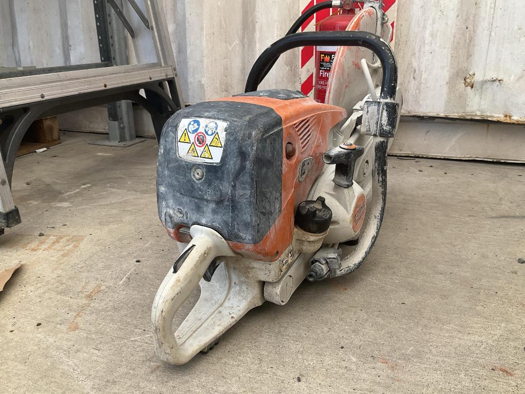 Photo '3' of STIHL Concrete Cutter